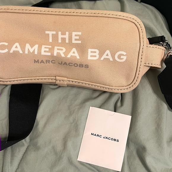 Marc Jacobs Tan and Black Crossbody Bag - Picture 2 of 4